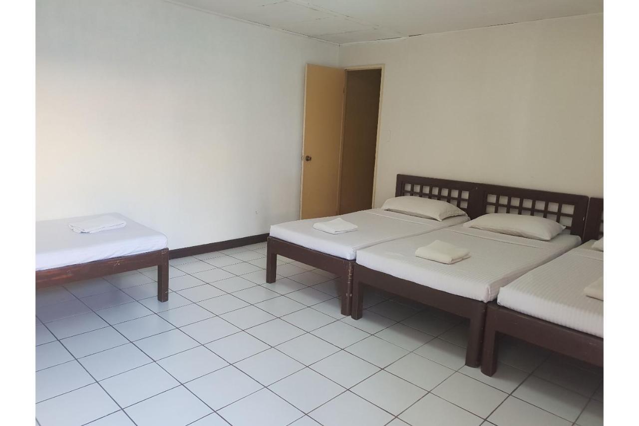 Saltimboca Tourist In Hotel Bacolod Luaran gambar