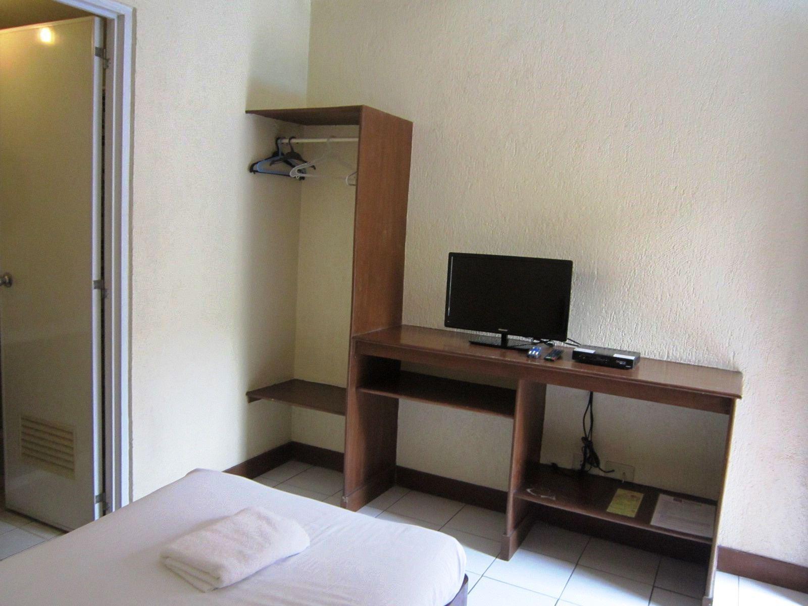 Saltimboca Tourist In Hotel Bacolod Luaran gambar